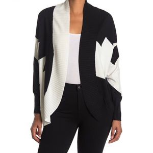 CYRUS Cocoon Color Block Cardigan Sweater in Black Eggnog